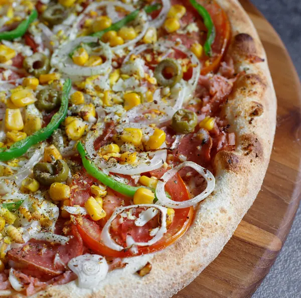 Pizza Portuguesa